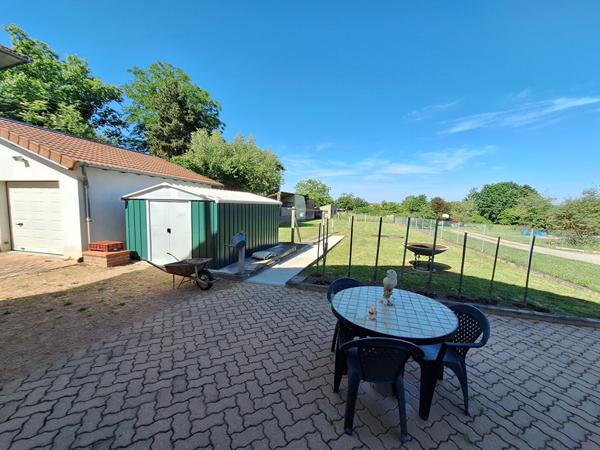 A vendre Maison de charme 5 chambres 118 m2 secteur calme et prisé Montlucon