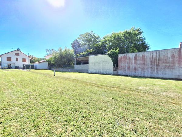 A vendre Maison de charme 5 chambres 118 m2 secteur calme et prisé Montlucon