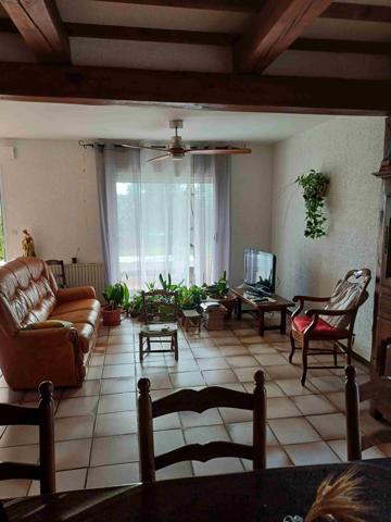 Gignac (34150) Maison 137 m2 avec piscine et terrain de 1196 m2