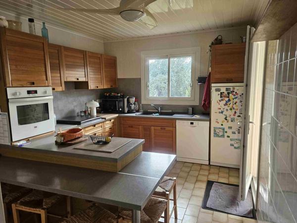 Gignac (34150) Maison 137 m2 avec piscine et terrain de 1196 m2