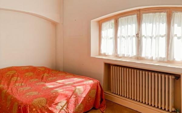 Maison à vendre    7 pièces •  Condom