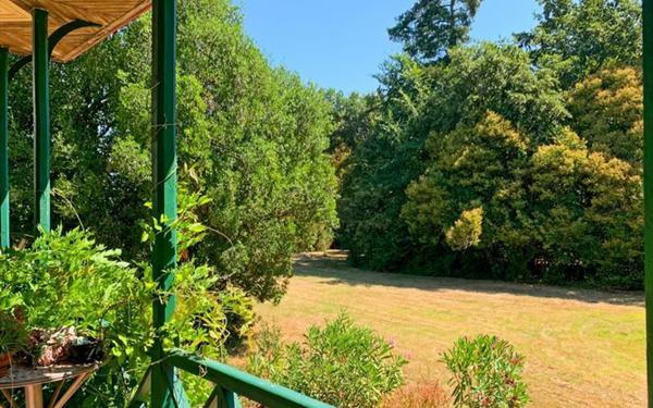 Maison à vendre    7 pièces •  Condom