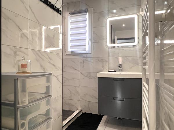 Maison individuelle de 171 m2 avec véranda de 35 m2