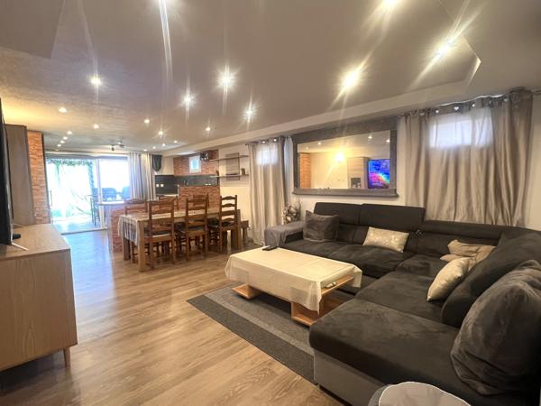 Maison individuelle de 171 m2 avec véranda de 35 m2