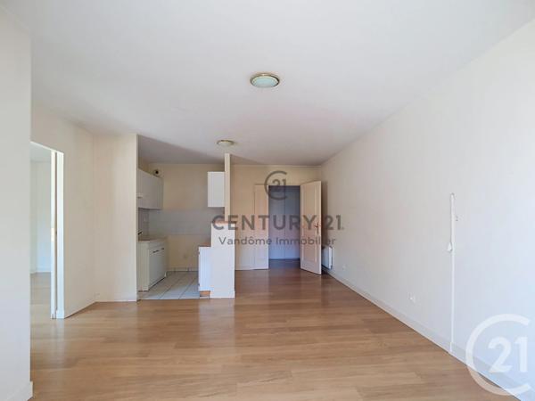 Appartement F3 à vendre  3 pièces - 76,76 m 2   CREPY EN VALOIS  - 60