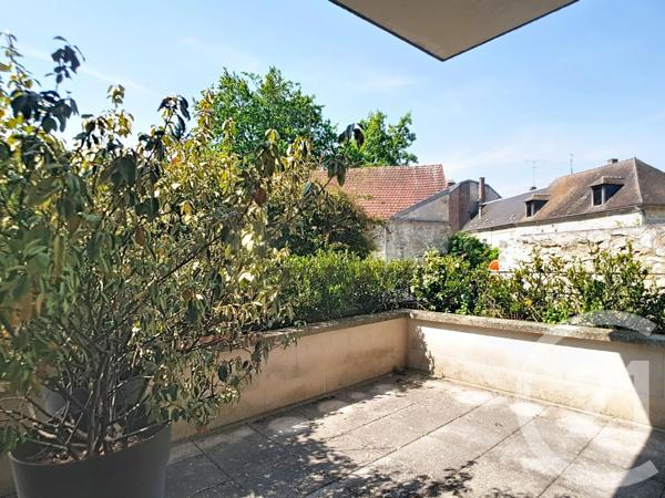Appartement F3 à vendre  3 pièces - 76,76 m 2   CREPY EN VALOIS  - 60