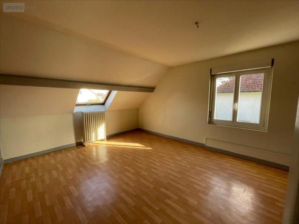 Appartement à louer à Dole dans le Jura (39100), ref : 035/1067