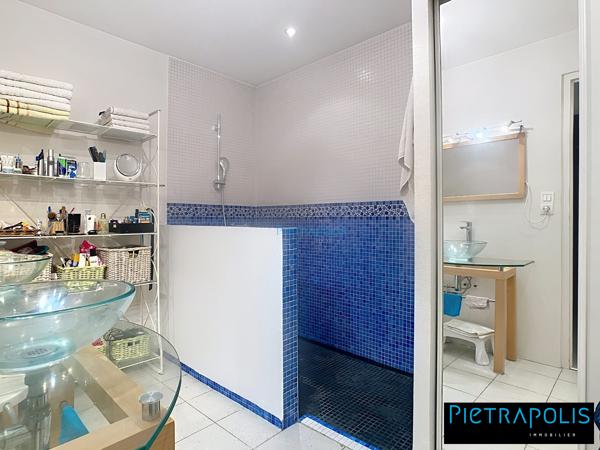 MAISON FAMILIALE - 4 chambres - grand jardin -