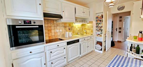 Magnifique appartement F4 avec box et balcon