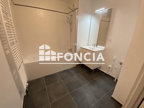 Location Appartement 3 pièces 62.2 m² - 180 RUE SADI CARNOT Saint-andre-lez-lille 59350