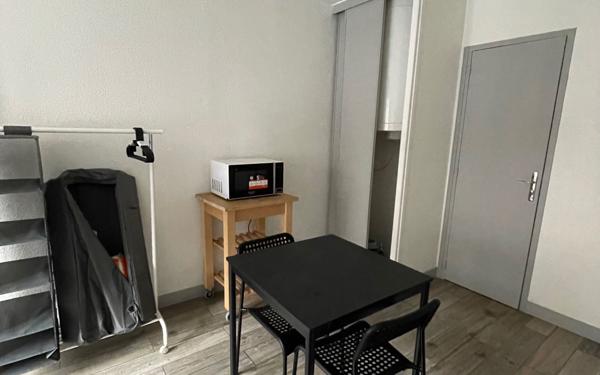 Appartement à louer    1 pièce •  Valenciennes