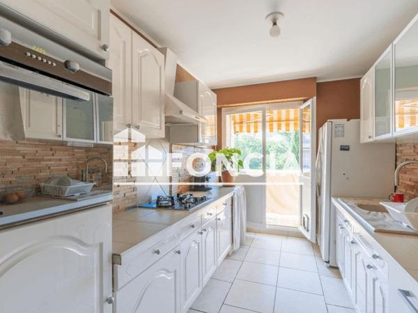 À vendre Appartement 4 pièces 76 m² - Marseille 13010