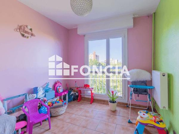 À vendre Appartement 4 pièces 76 m² - Marseille 13010