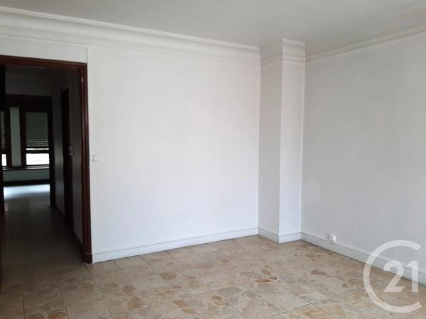 Appartement F4 à vendre  6 pièces - 180,50 m 2   HESDIN LA FORET  - 62