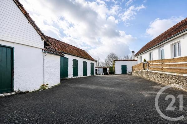 Appartement F4 à vendre  6 pièces - 180,50 m 2   HESDIN LA FORET  - 62