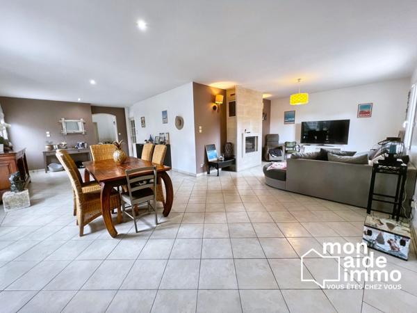 Plain-pied 3 chambres dressing garage jardin