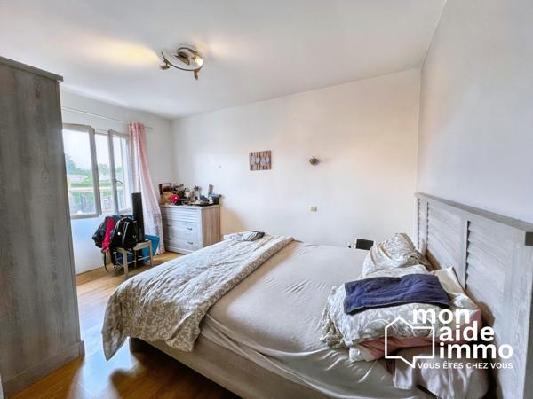 Plain-pied 3 chambres dressing garage jardin