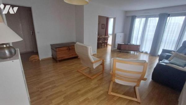 Quartier QUÉBEC : Bel appart type 4 de 83 m² av ASCENSEUR, GARAGE et PARKING 