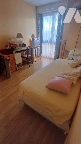 Quartier QUÉBEC : Bel appart type 4 de 83 m² av ASCENSEUR, GARAGE et PARKING 