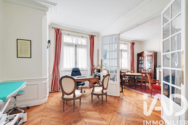 Appartement à vendre 4 pièces 73 m² Paris 15