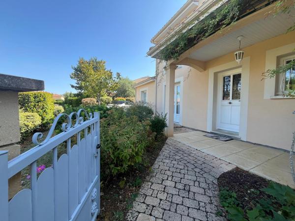 Belle maison d'architecte, au calme !