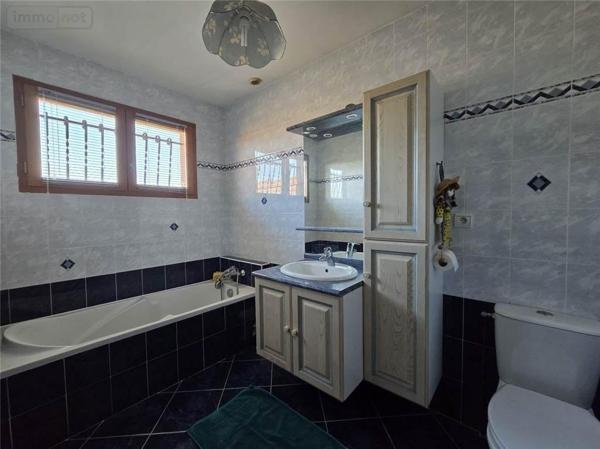 Maison à vendre à Belley dans l'Ain (01300), ref : 01082-1006