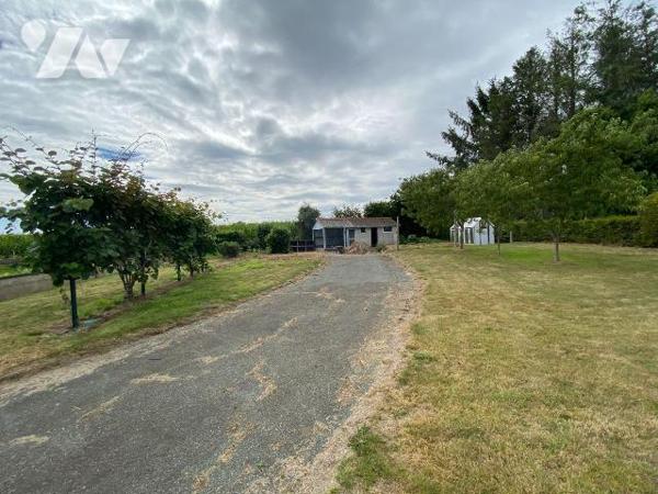 Maison à Vendre à Gommenec'h (22290) en Côtes-d'Armor (22)

A moins de 10 minutes des commerc...