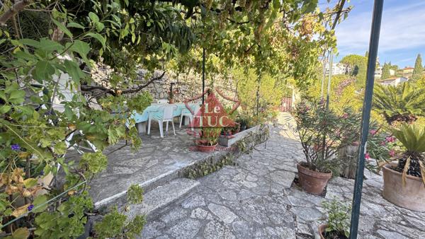 Grasse, Exclusif Rare sur le marché :appartement 2/3 pièces avec jardin et vue mer Grasse (06130)