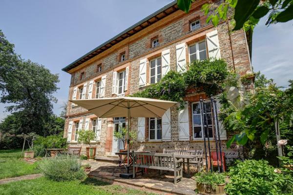 Vente Maison de maître Lherm 17 Pièces 484 m²