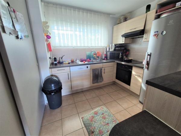 Grenoble / Nouveauté – Duplex T4 de 99 m² en dernier étage avec salle de jeu et terrasse avec vue montagne