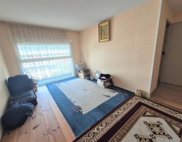 Grenoble / Nouveauté – Duplex T4 de 99 m² en dernier étage avec salle de jeu et terrasse avec vue montagne