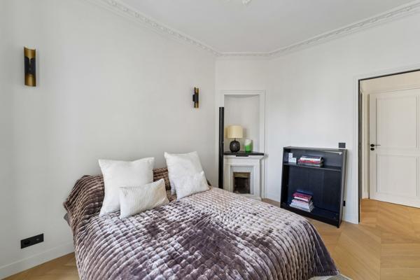 Vente Appartement de luxe Paris 18 3 Pièces 57 m²