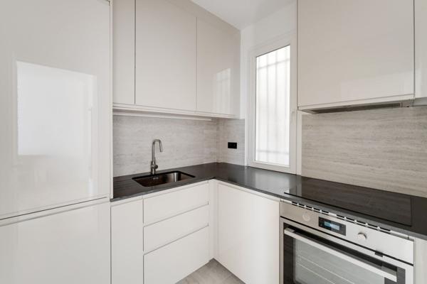 Vente Appartement de luxe Paris 18 3 Pièces 57 m²