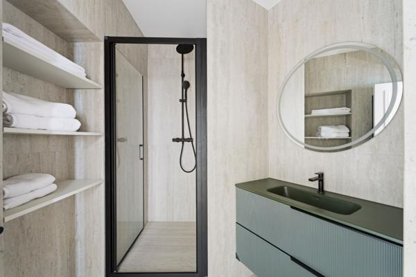 Vente Appartement de luxe Paris 18 3 Pièces 57 m²