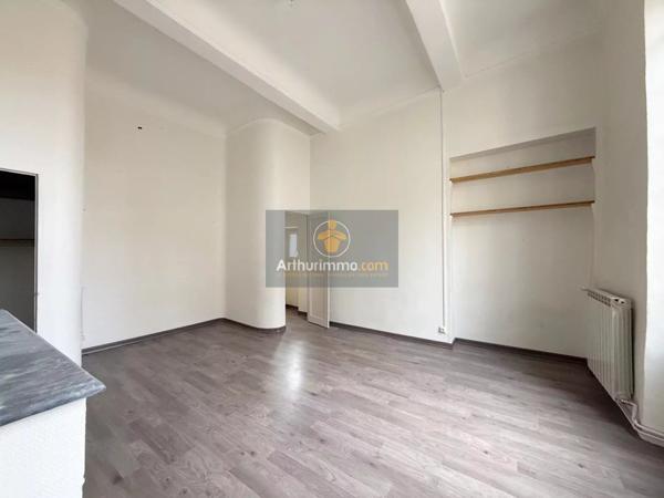 Location Appartement 3 pièces 53 m2 à Apt