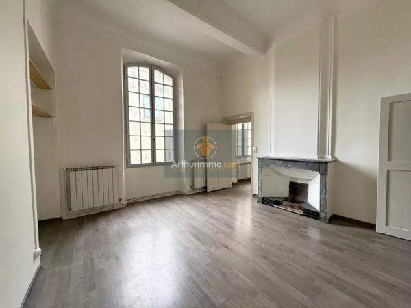 Location Appartement 3 pièces 53 m2 à Apt