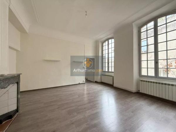 Location Appartement 3 pièces 53 m2 à Apt