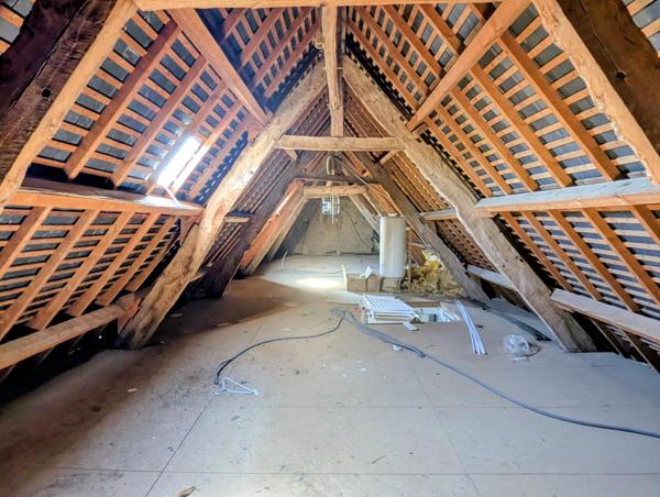 Longère rénovée 210m² à 10 mn de Dinan