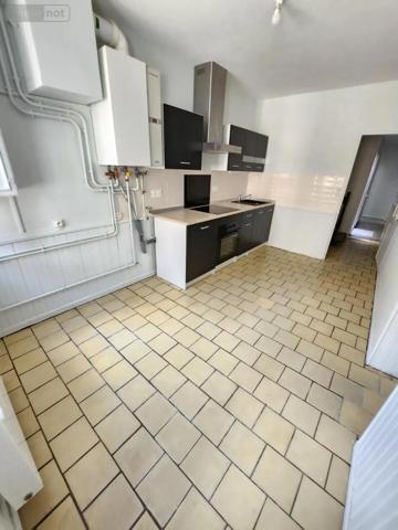 Location - Maison Montoire-sur-le-Loir 41800 5 pièces 89 m 2 55 m 2