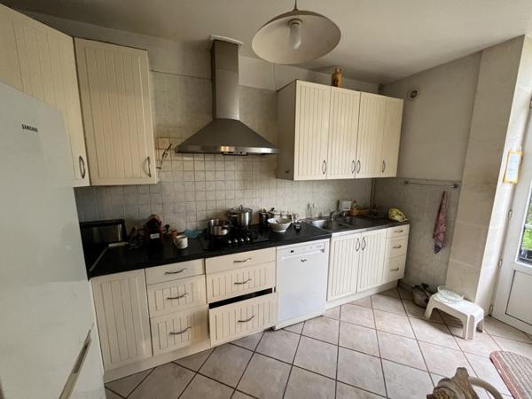 Maison à vendre |  Saint-Simeux |  7 pièces | 149 m²