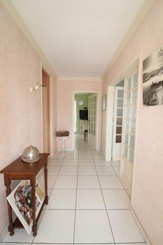 JOLI PAVILLON SANS MITOYENNETÉ