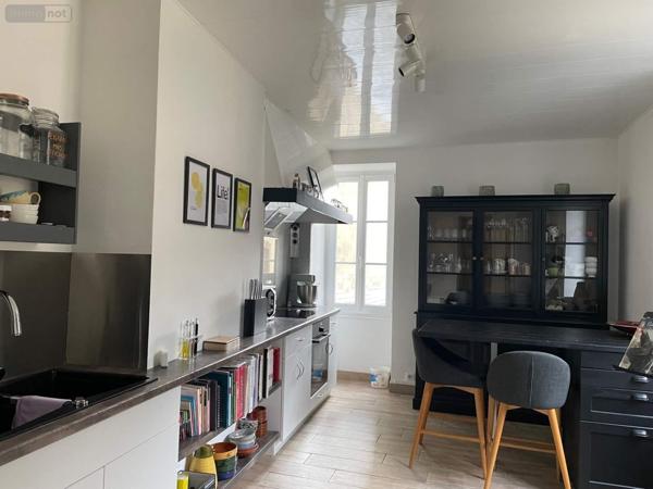 Immeuble à vendre à Mayenne en Mayenne (53100), ref : 046/711