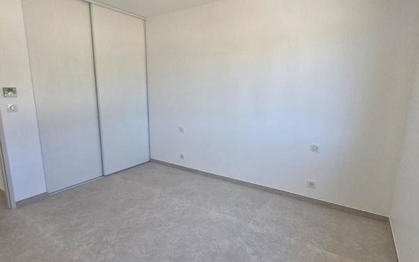 Maison à louer    4 pièces • 100 m2 Nice
