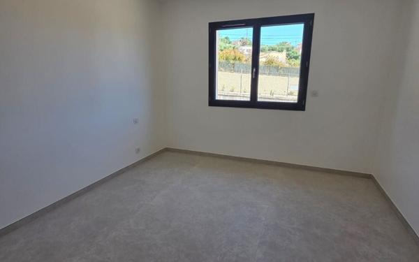 Maison à louer    4 pièces • 100 m2 Nice