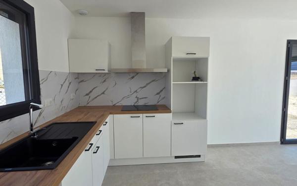 Maison à louer    4 pièces • 100 m2 Nice
