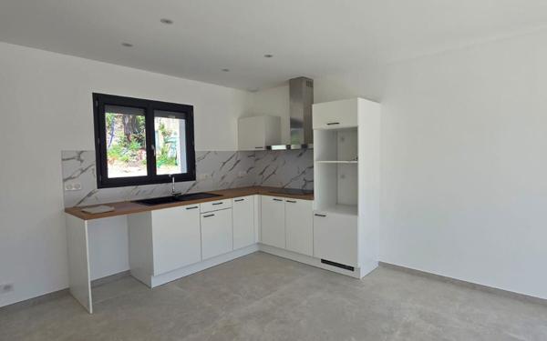 Maison à louer    4 pièces • 100 m2 Nice