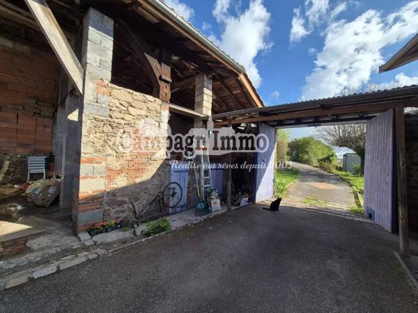 Le charme de l’ancien, l’espace d’une maison familiale et un jardin pour en profiter pleinement…
