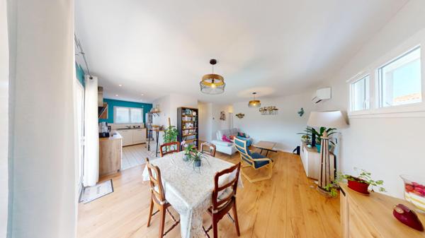 NARROSSE, maison contemporaine de plain-pied