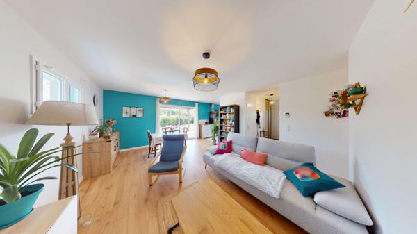 NARROSSE, maison contemporaine de plain-pied