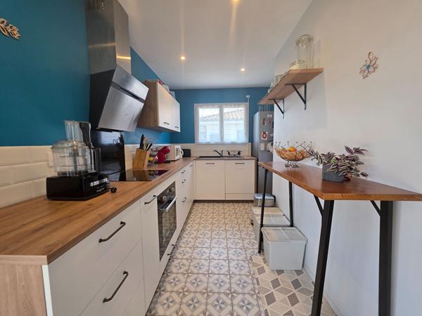 NARROSSE, maison contemporaine de plain-pied